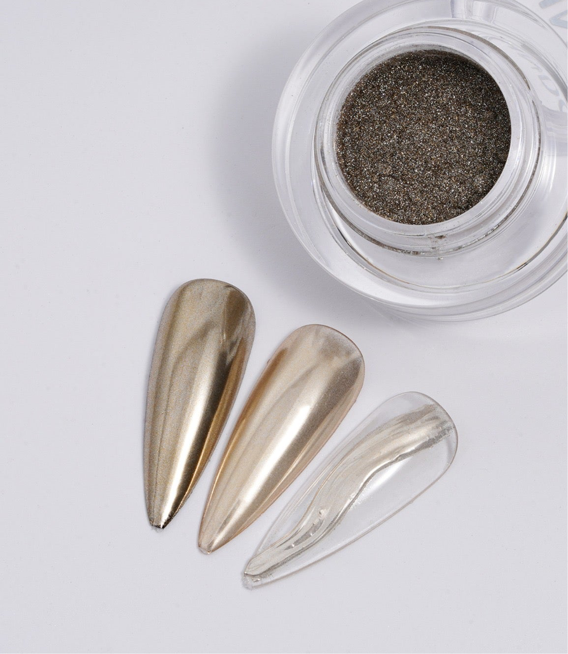 MALIBU by E N A 2-in-1 Chrome Powder
Magnetic & Mirror Chrome in One Product